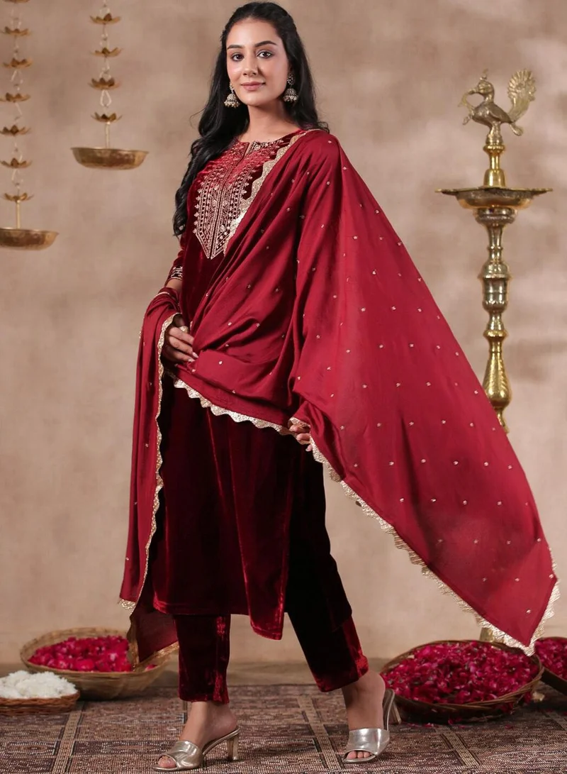 ISHIN  Women's Maroon Velvet Embellished Tunic Full Length Casual Straight Fit Kurta Set for Women | Best Price UAE